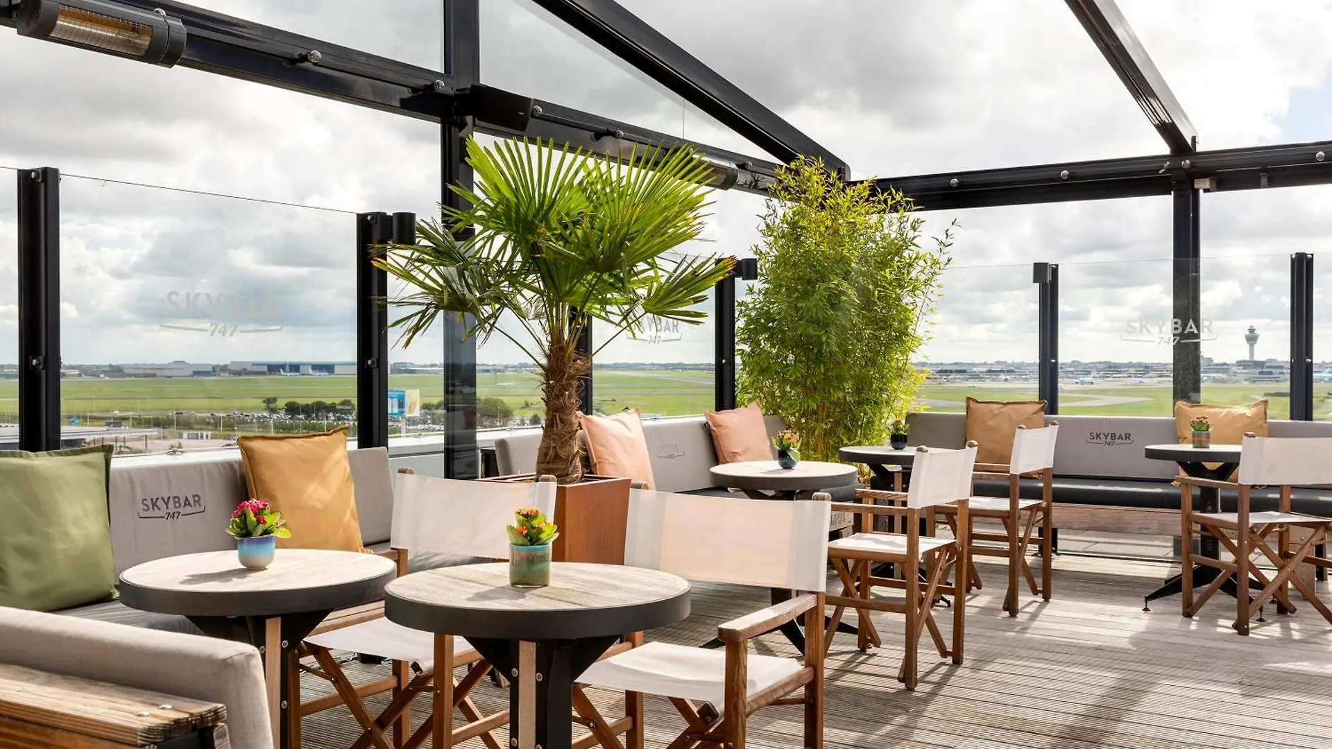 Corendon Amsterdam Schiphol Airport, A Tribute Portfolio Hotel Badhoevedorp
