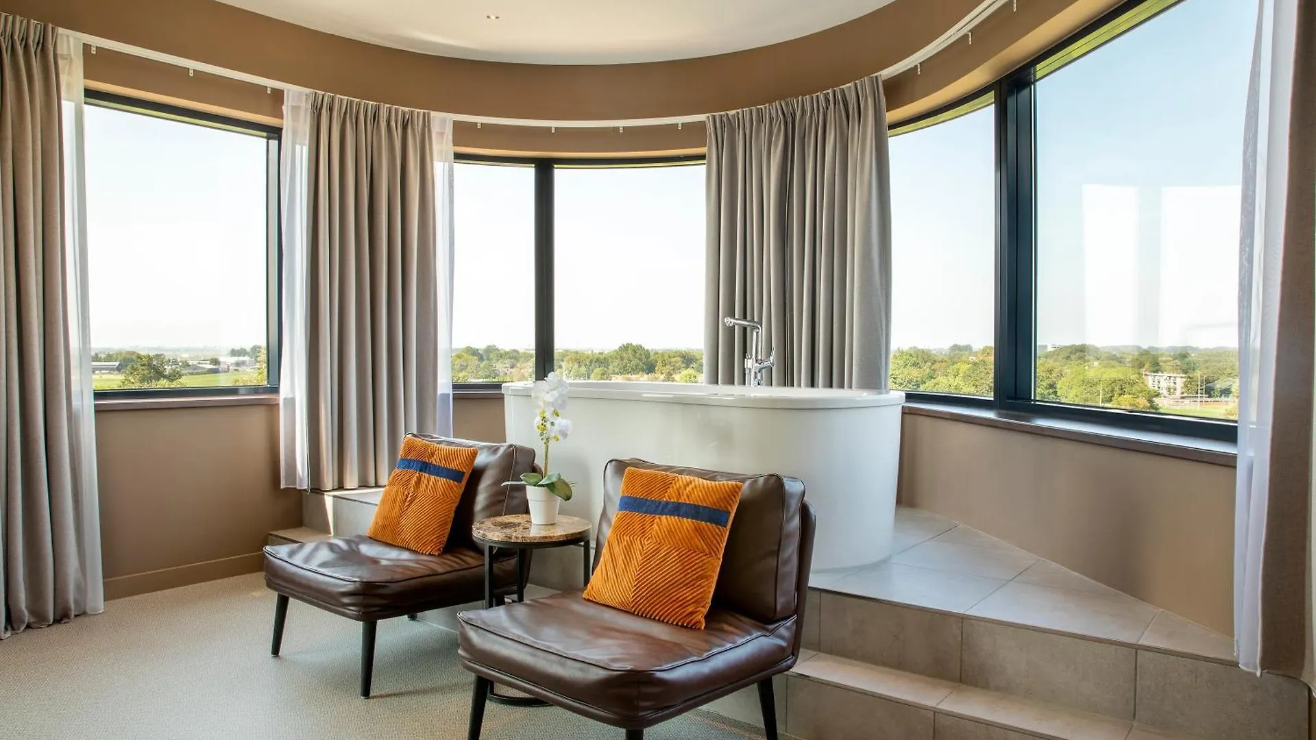 Corendon Amsterdam Schiphol Airport, A Tribute Portfolio Hotel Badhoevedorp