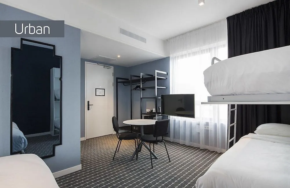 Corendon Amsterdam Schiphol Airport, A Tribute Portfolio Hotel Badhoevedorp 4*,  Netherlands